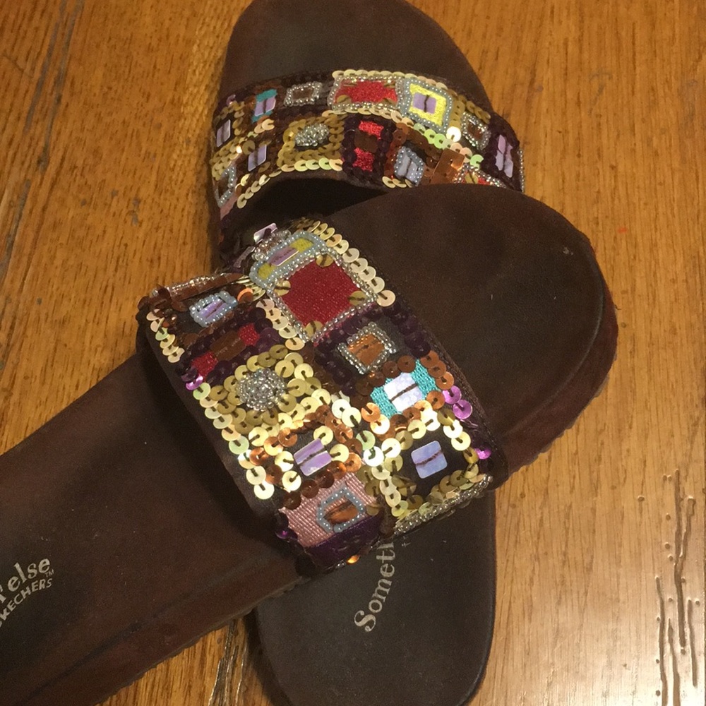 UC Some thin’ else sandals from Skechers